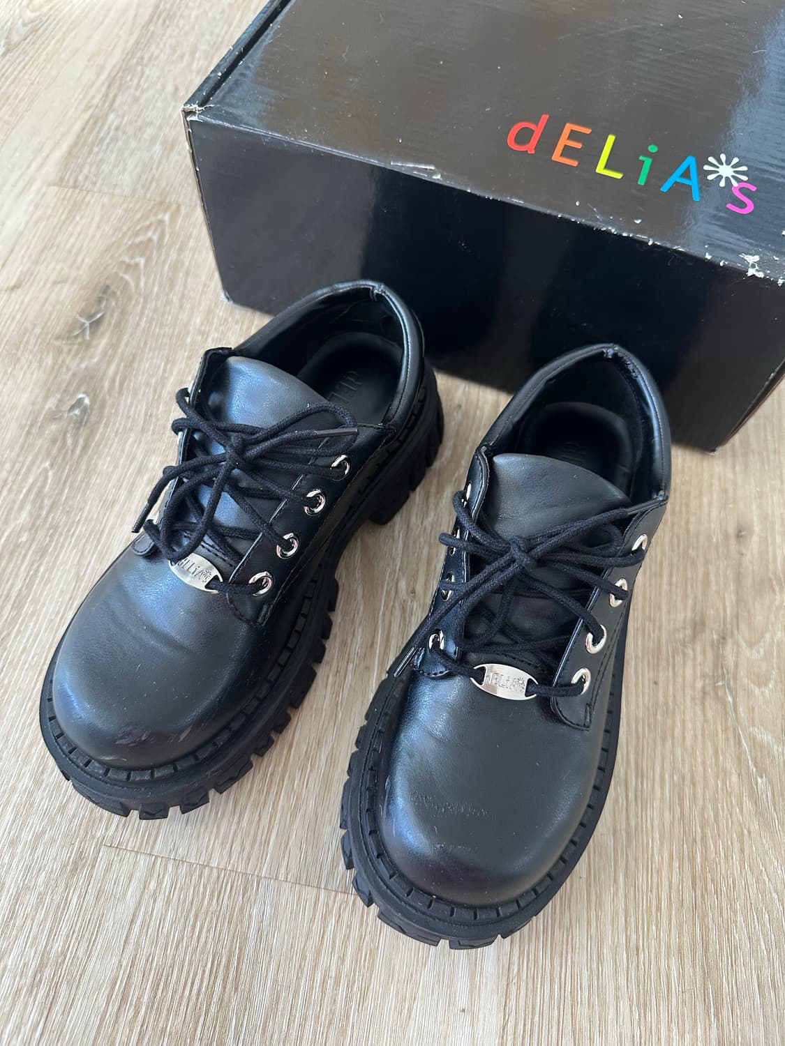 [예약판매] Dolls Kill 옥스포드 청키플랫폼 상품이미지2