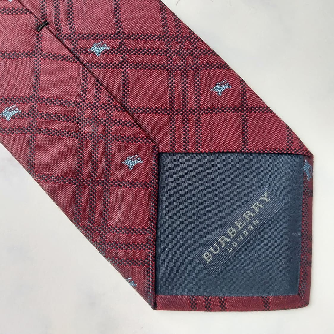 버버리 실크 와인 기마사 패턴 넥타이 9.5cm A+등급 K1754
 상품이미지8