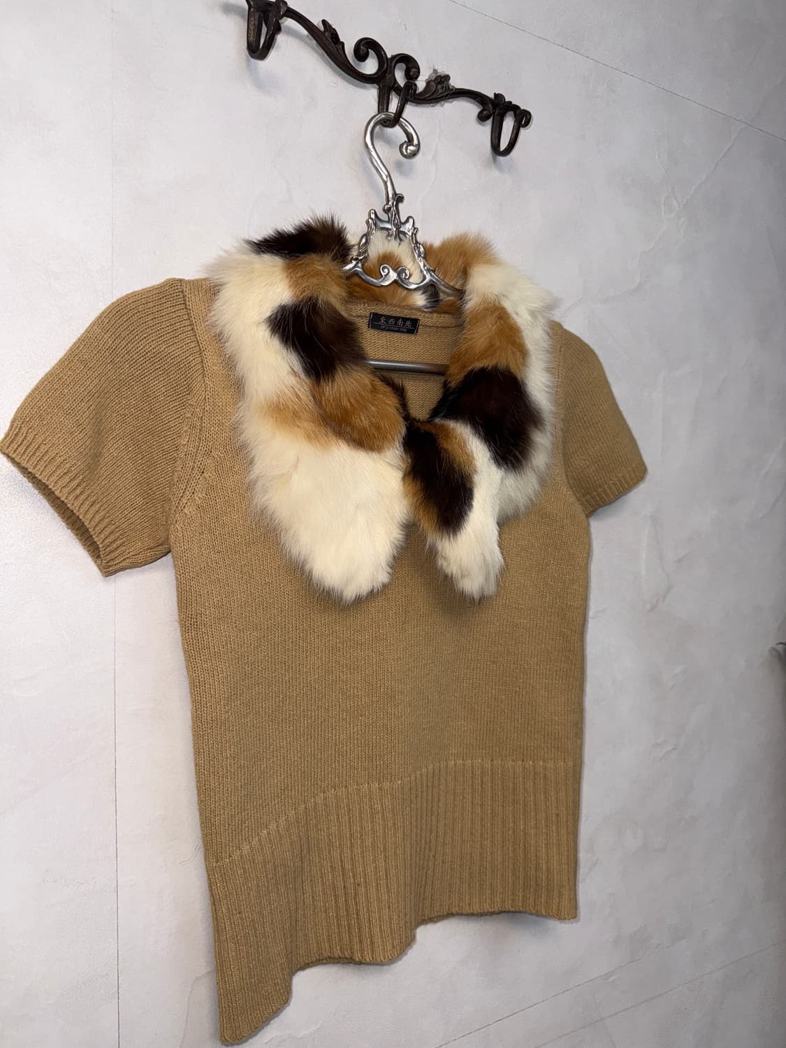 Beige rabbit fur collar half knit 상품이미지4