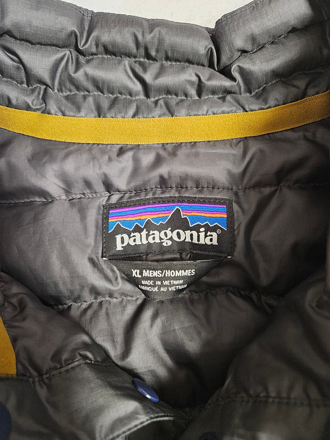 파타고니아 신칠라 다운풀오버 xl 차콜 상품이미지4