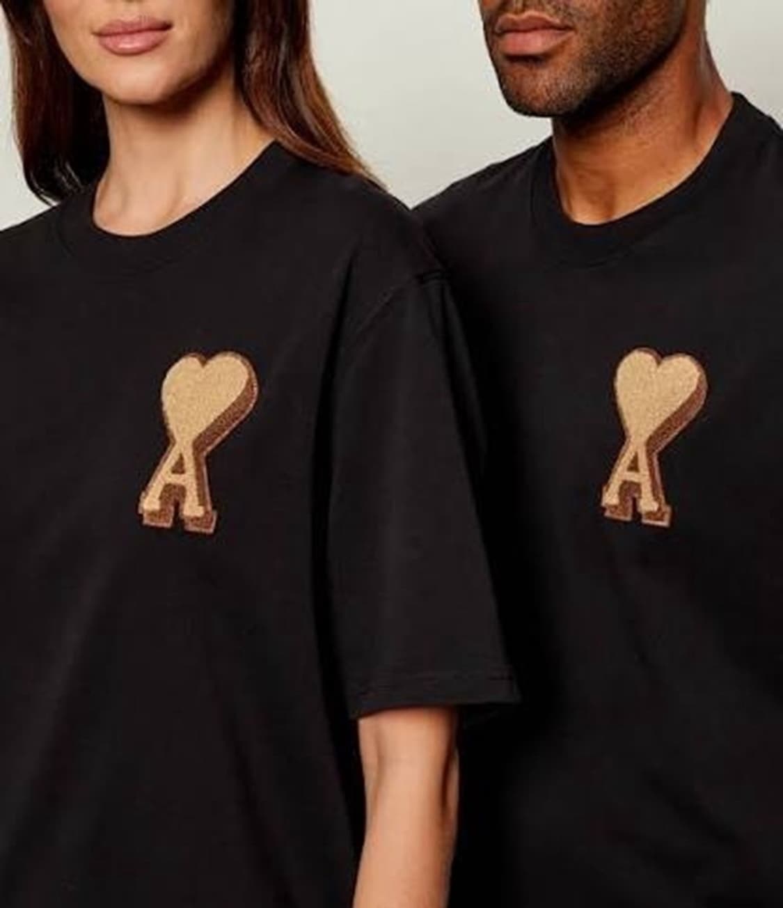 아미 빅로고 자수 반팔티 상품이미지4