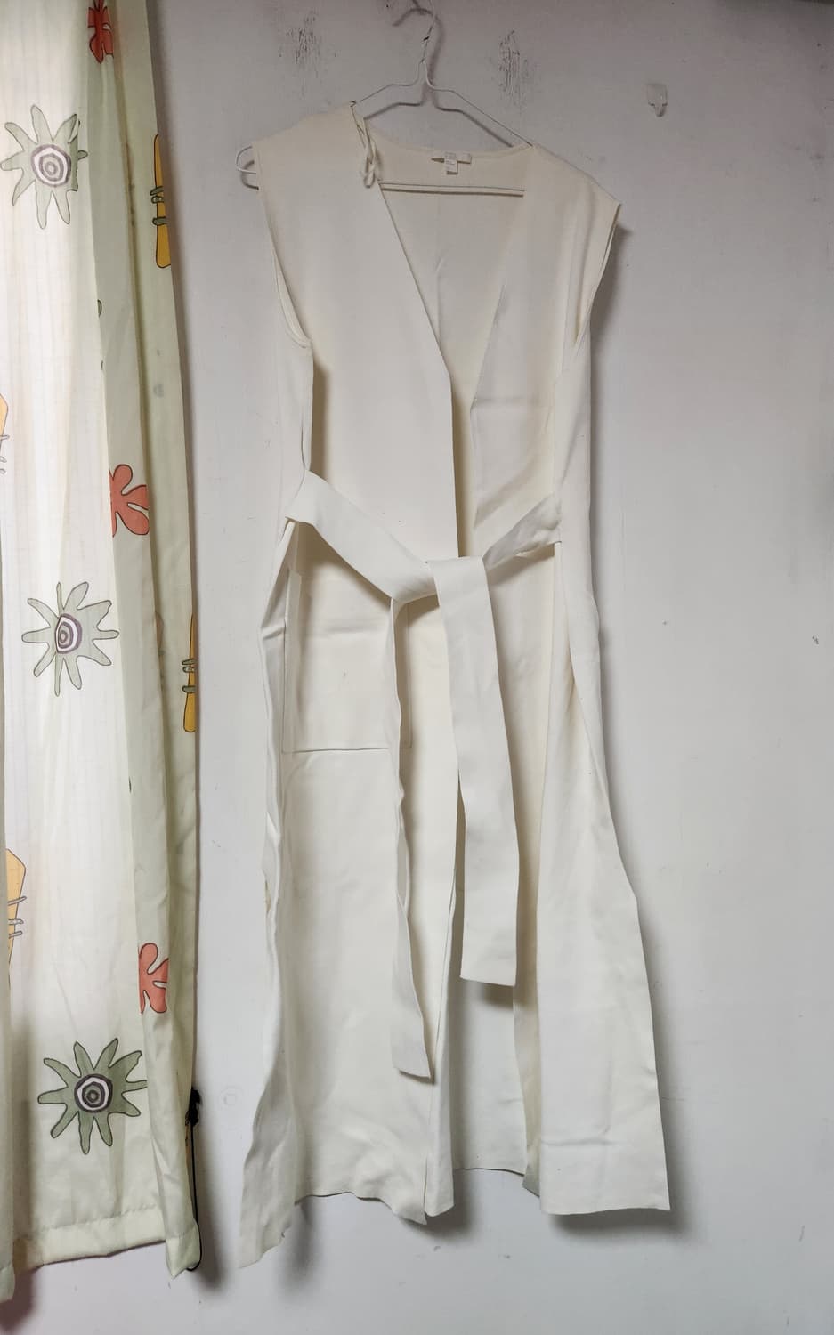 COS 화이트  롱 베스트 170/96A 상품이미지1