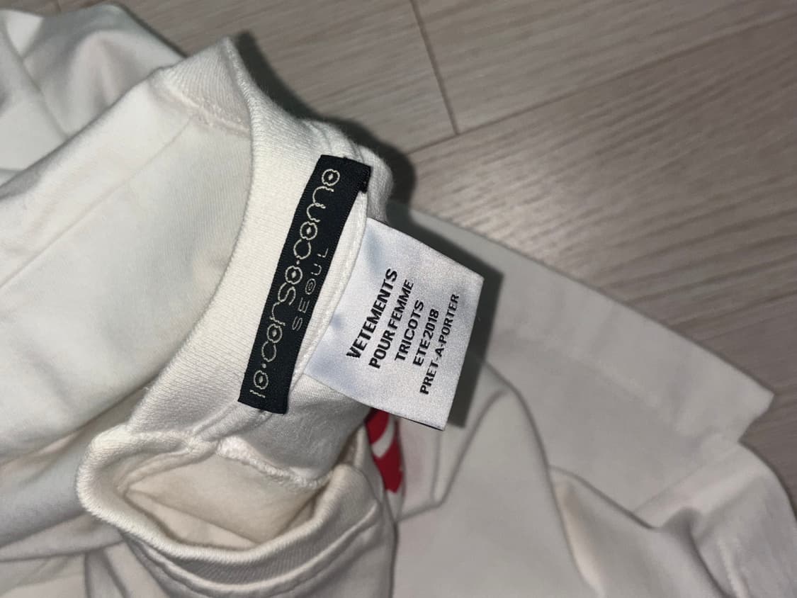 (S) 베트멍 18SS 여성 컷업 로고 라운드 반팔 상품이미지4