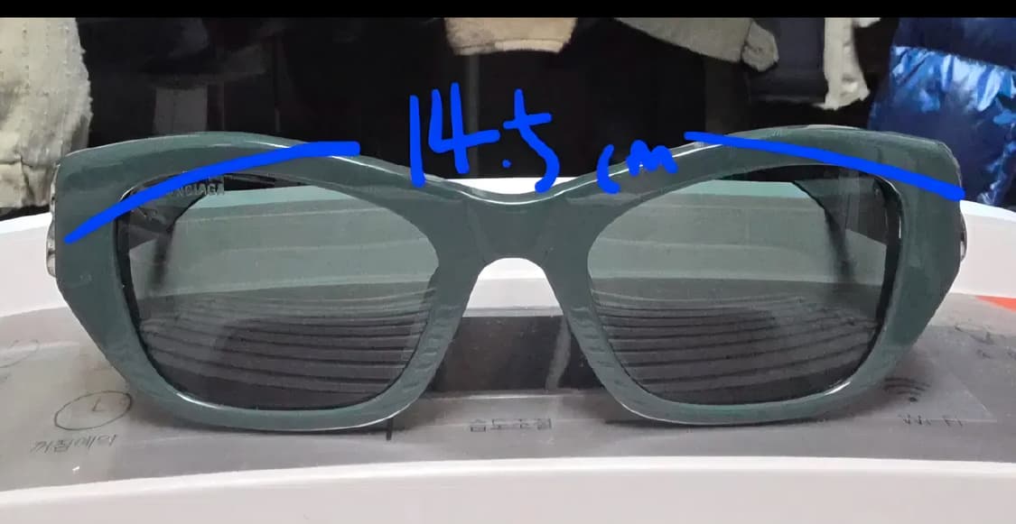 발렌시아가 로고 템플 선글라스 53사이즈 상품이미지8