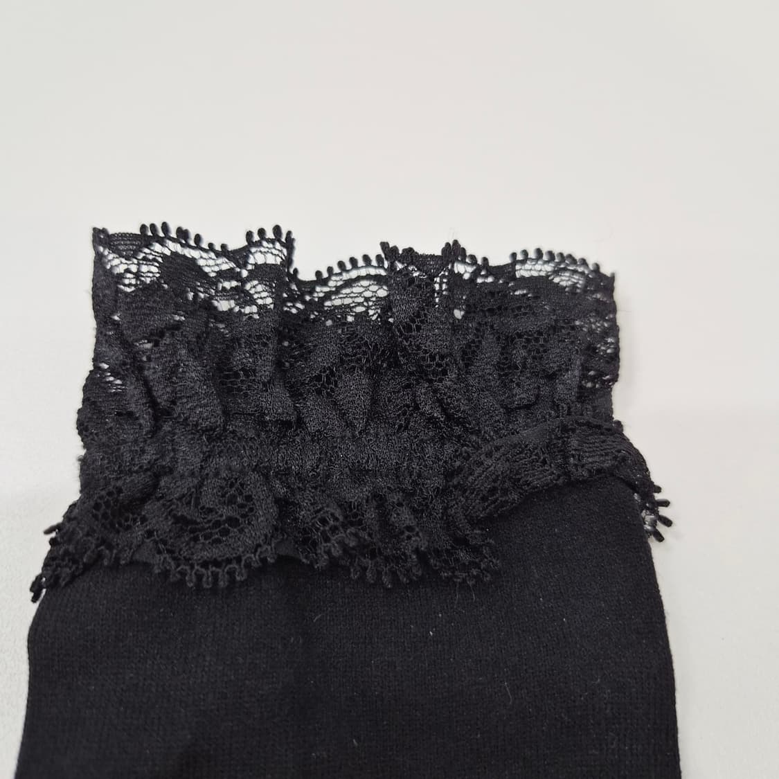 블랙 레이스 프릴 오버니삭스 무릎양말 상품이미지2