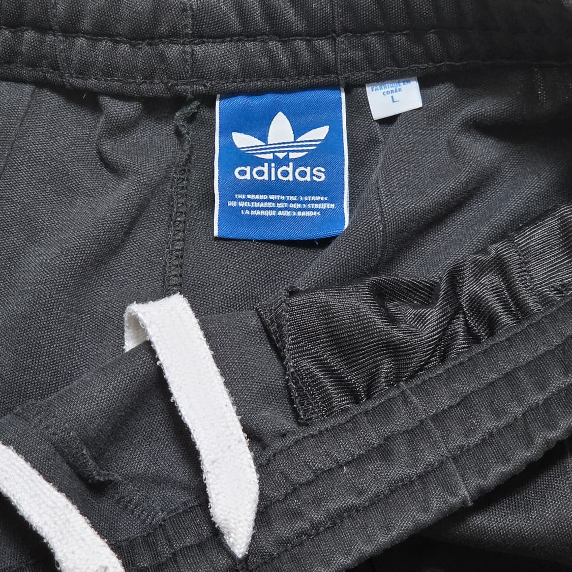 아디다스 블랙 유로파 트랙팬츠 상품이미지6