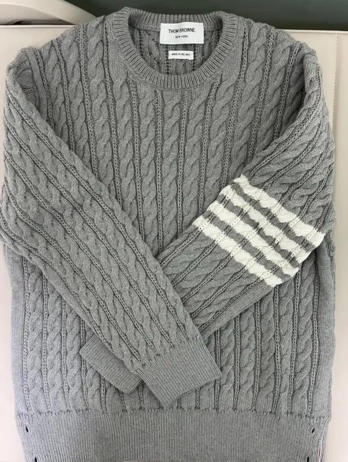 [미개봉 새상품] 톰브라운 삼선케이블 니트 그레이 3사이즈 상품이미지2