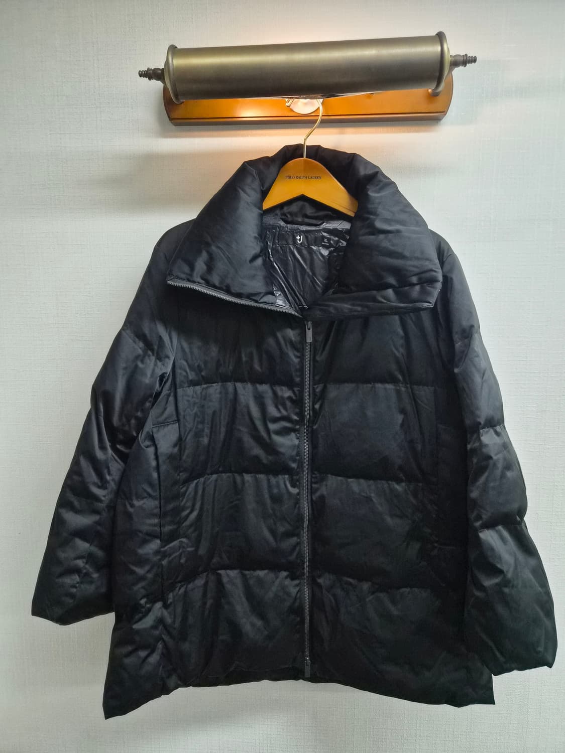 우먼 XL) 유니클로 x 질샌더 J+ 볼륨 패딩 팝니다 상품이미지1