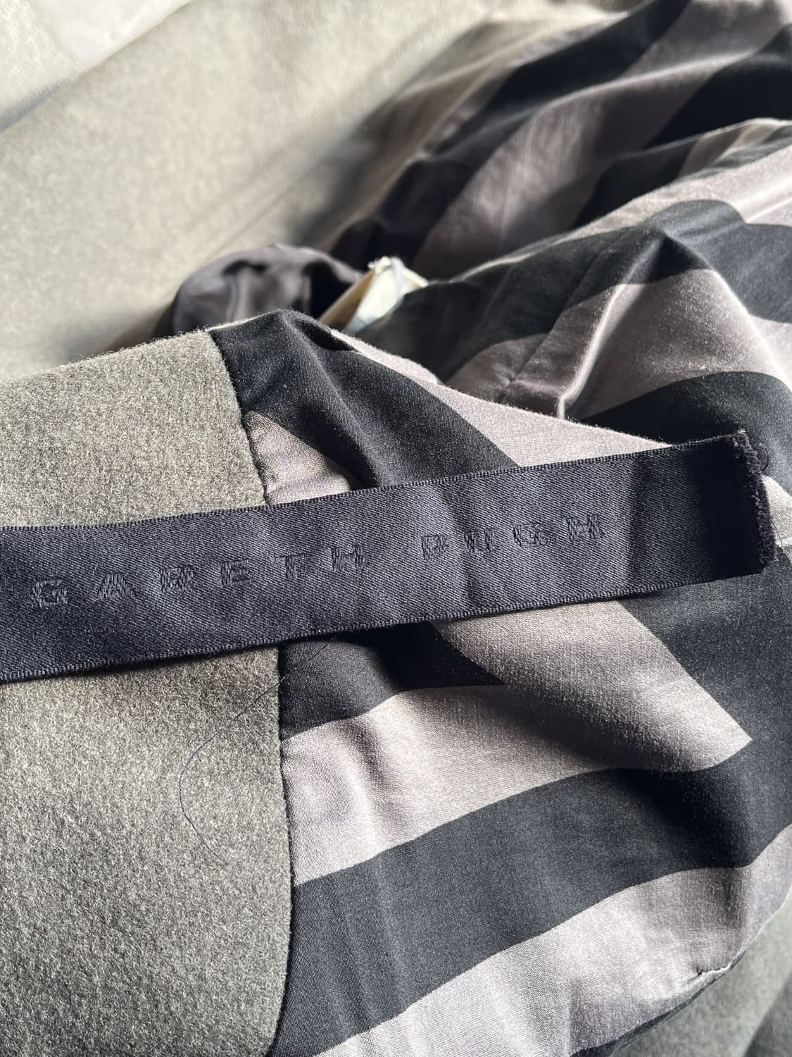 GARETH PUGH 상품이미지8