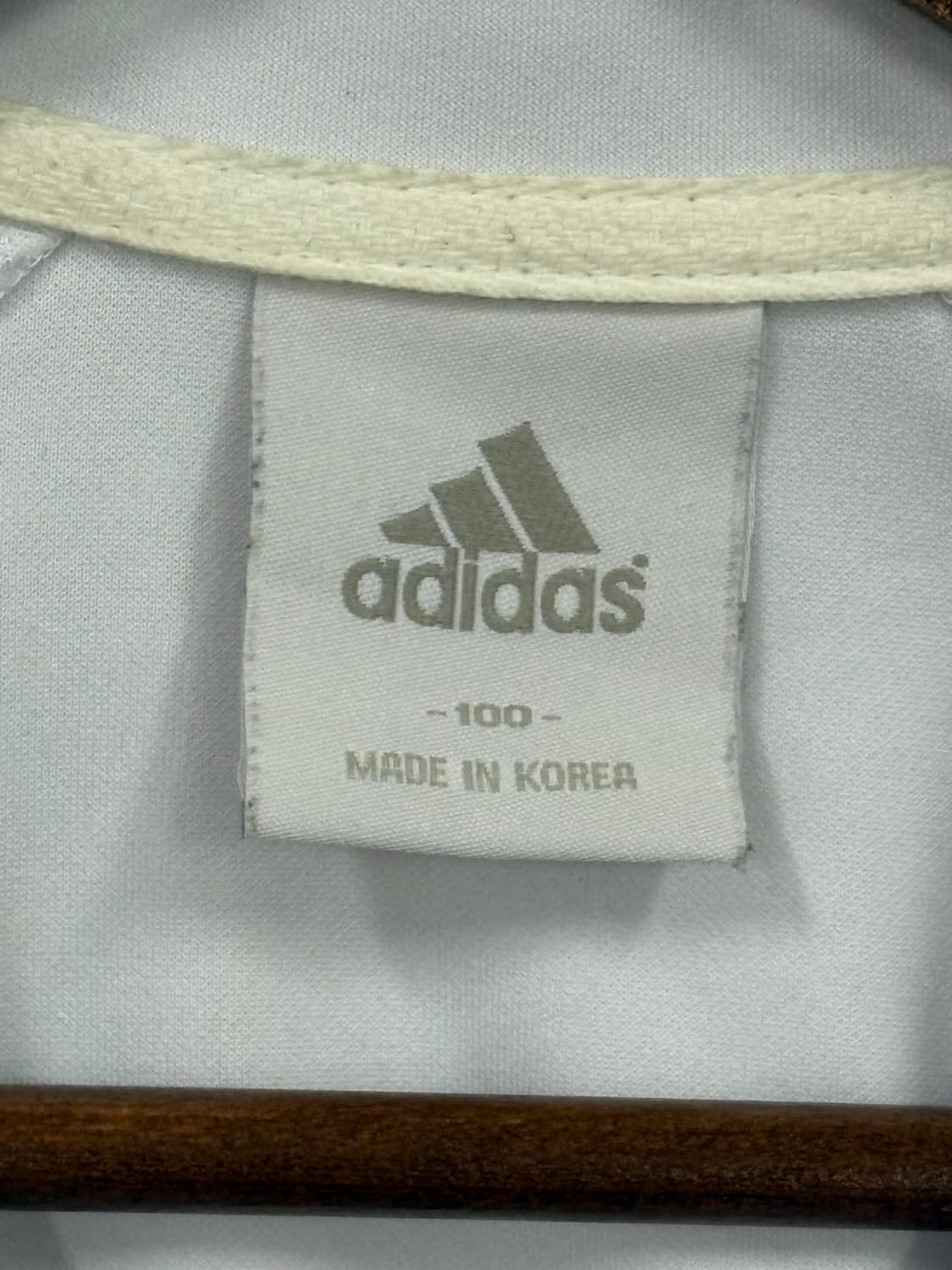 아디다스 에센셜 핑크 파이핑 화이트 트랙탑 상품이미지3
