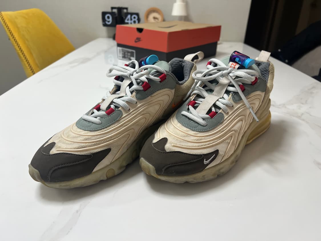 [265] 나이키 트래비스 스캇 에어맥스 270 캑터스 트레일 상품이미지1