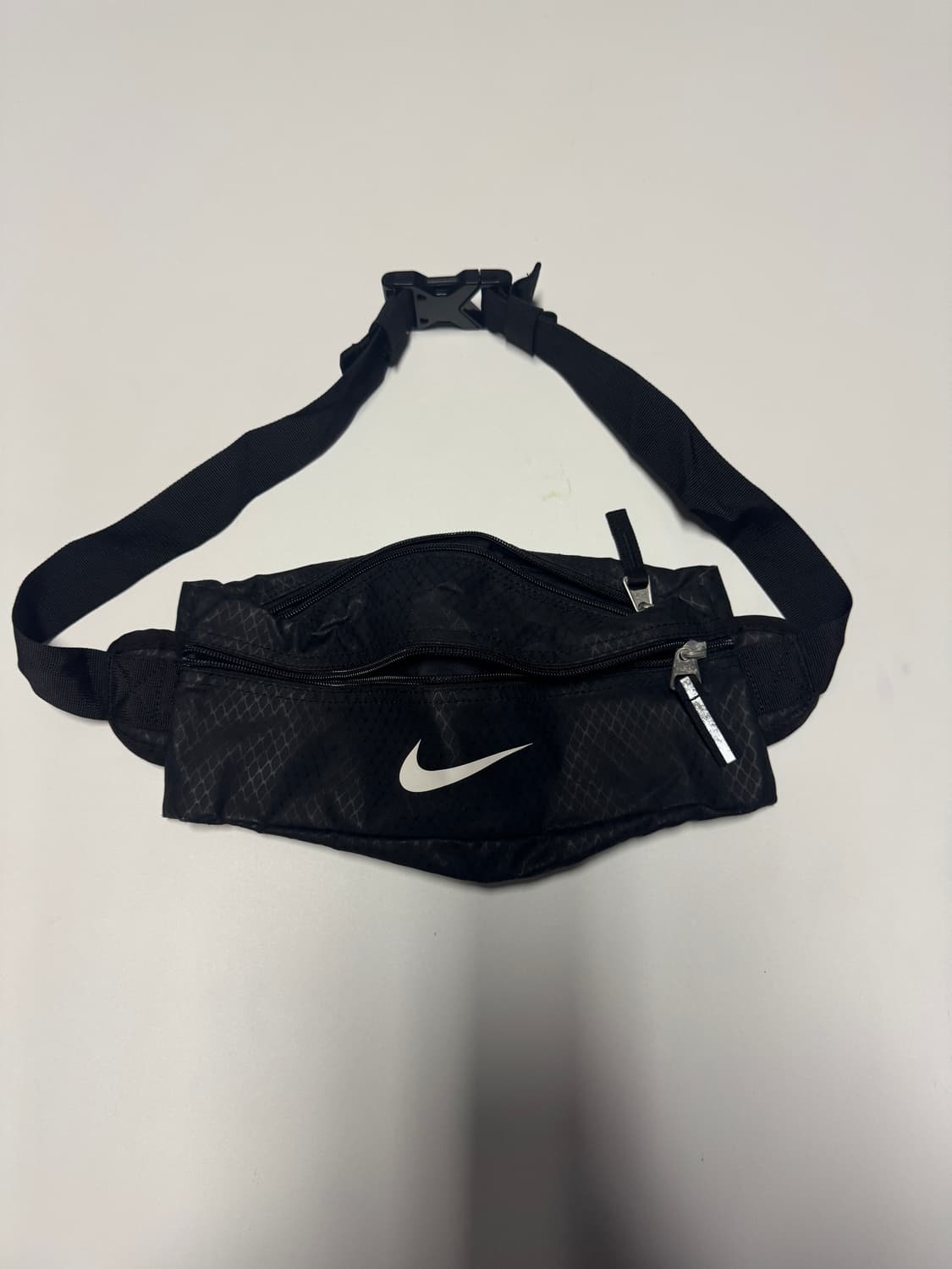 나이키 빅 스우시 힙색 슬링백 블랙 상품이미지1