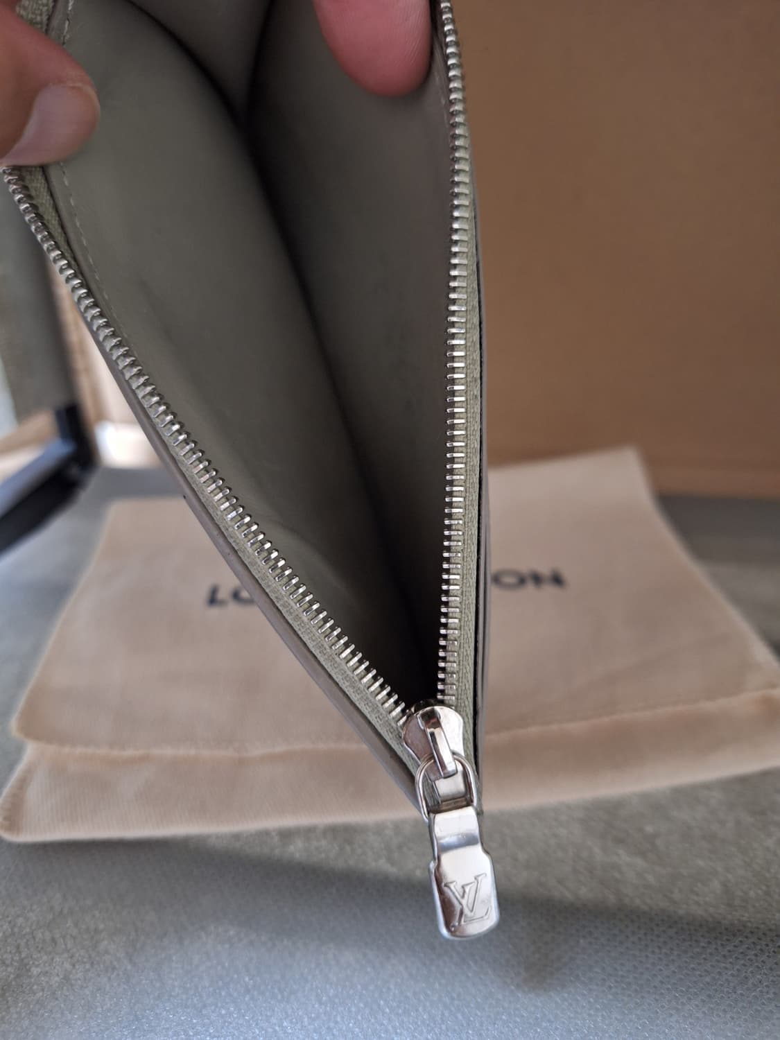 루이비통 카드홀더 지갑 판매합니다 상품이미지4