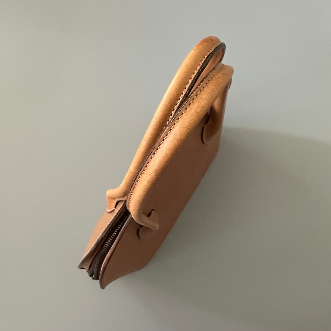 이세이미야케 im product 가죽 토트백 상품이미지4