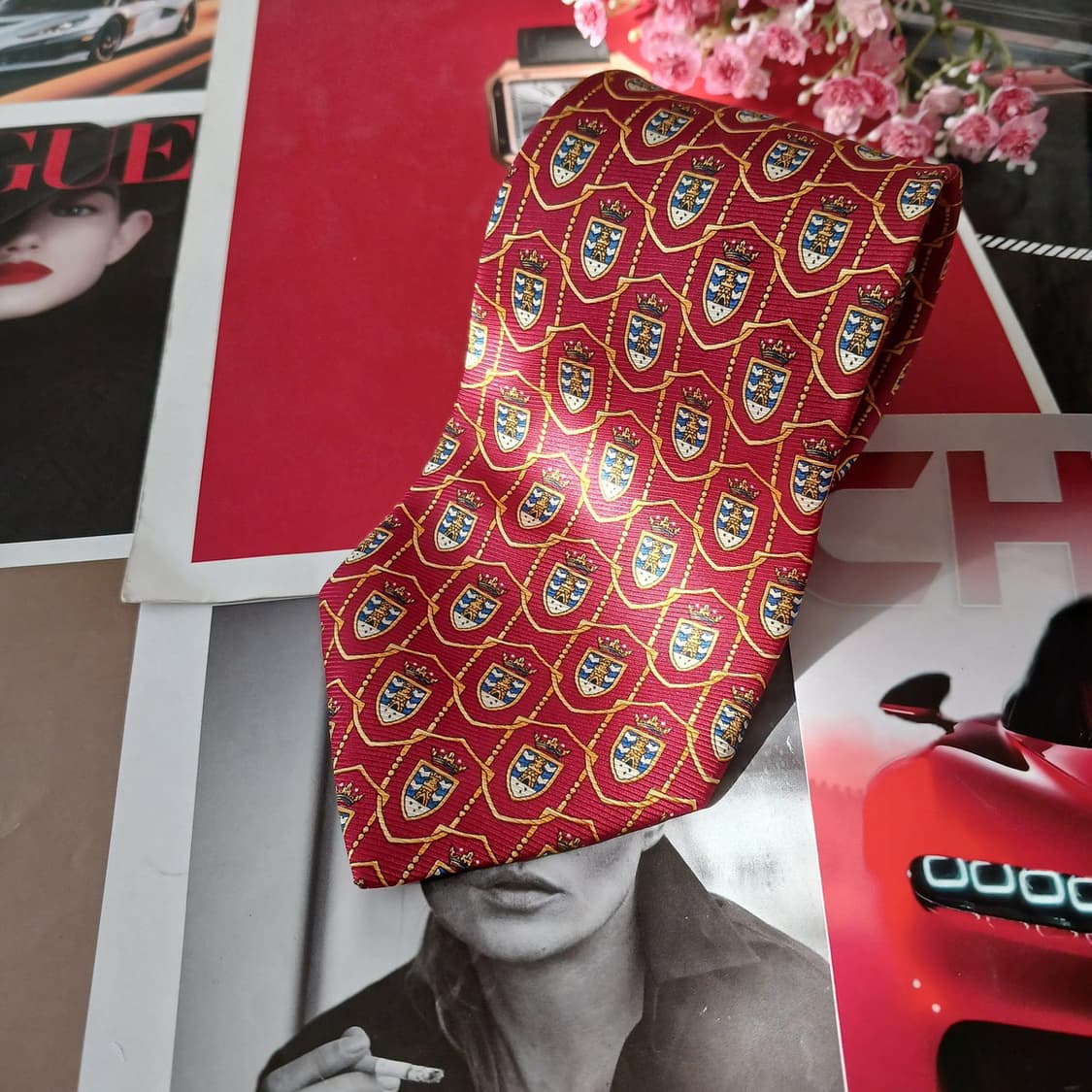 베르나르 실크 레드 크라운&문장 넥타이 9.3cm A+등급 A19096
 상품이미지2