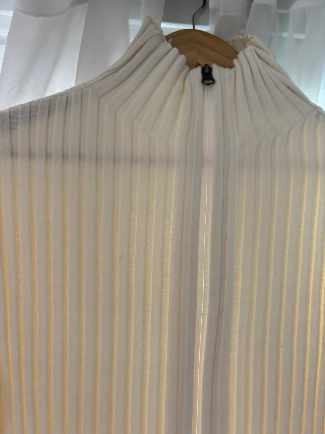 아모멘토 골지 투웨이 가디건 수사샤착용 상품이미지5