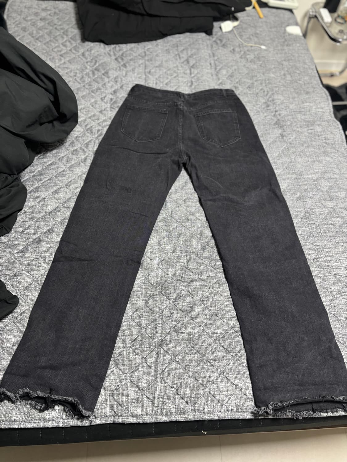 블랙 자수 팬츠 상품이미지2