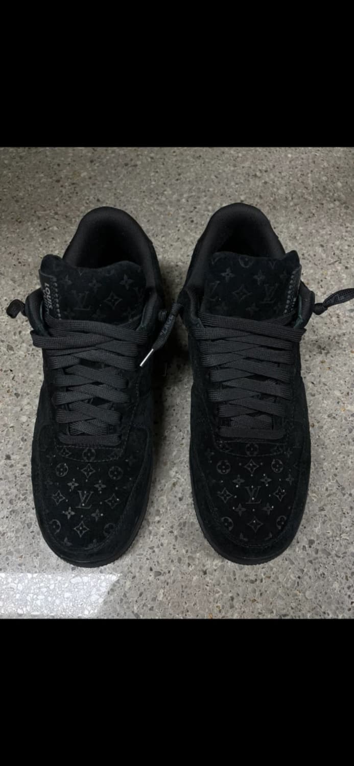 루이비통 나이키 에어포스1 블랙 8.5사이즈 상품이미지1