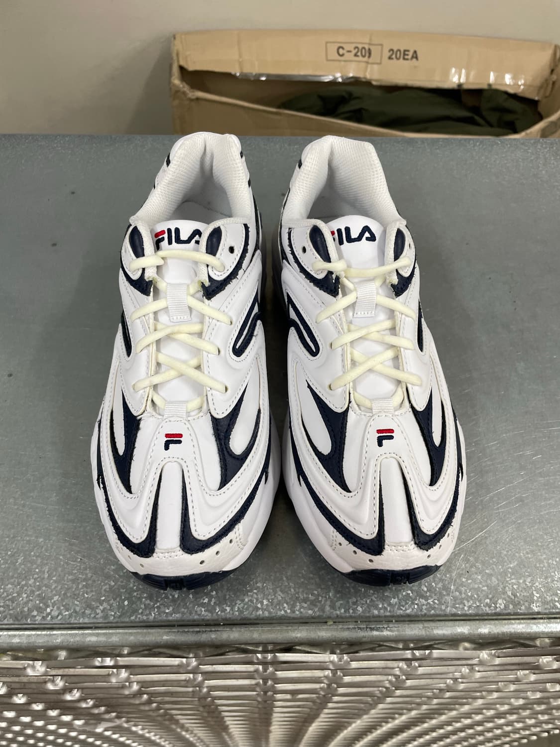 필라 버자드 2000 화이트 250 상품이미지5