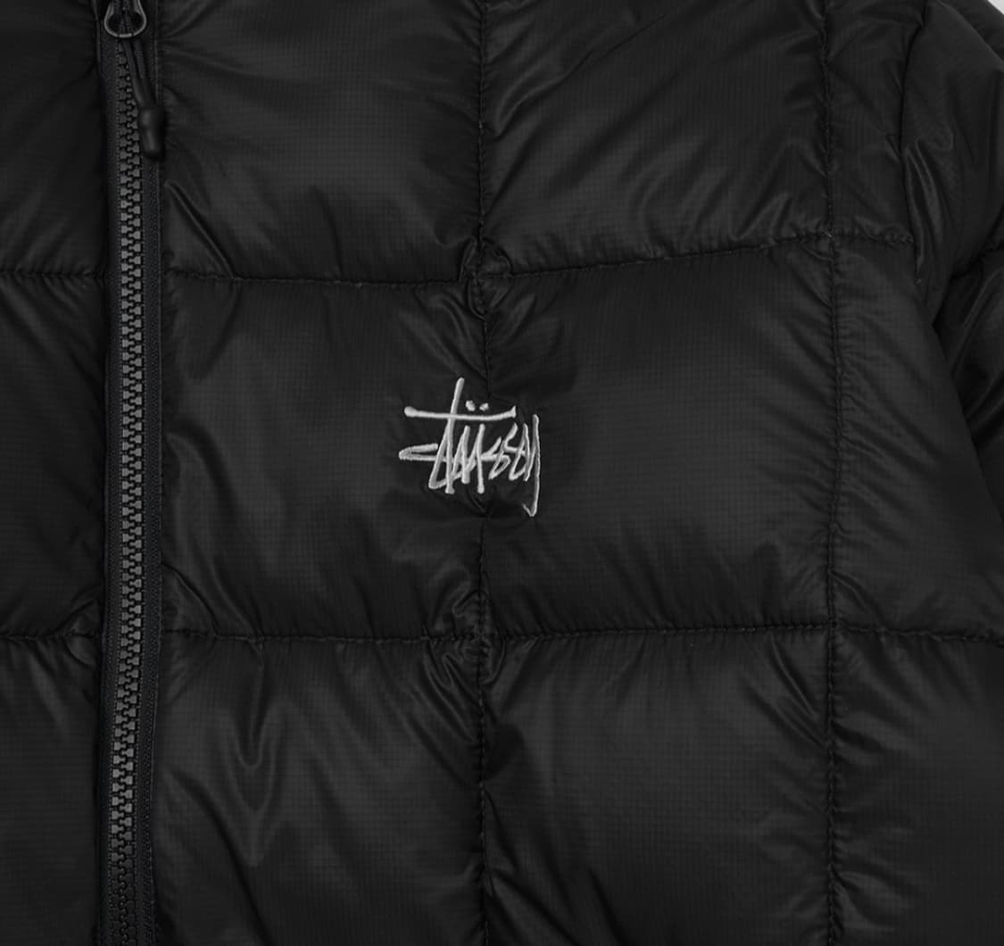 스투시 미드웨이트 후드 푸퍼 블랙 남녀공용 핏 상품이미지8