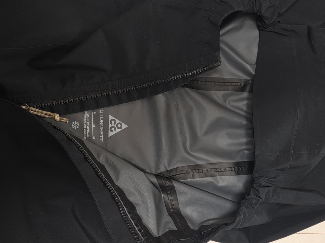 나이키 ACG 스톰핏 자켓 M사이즈 윈드브레이커 상품이미지4