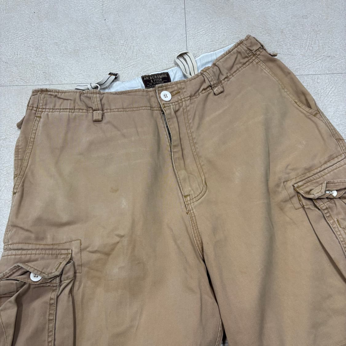 아베크롬비 카고 베이지 반바지 상품이미지2