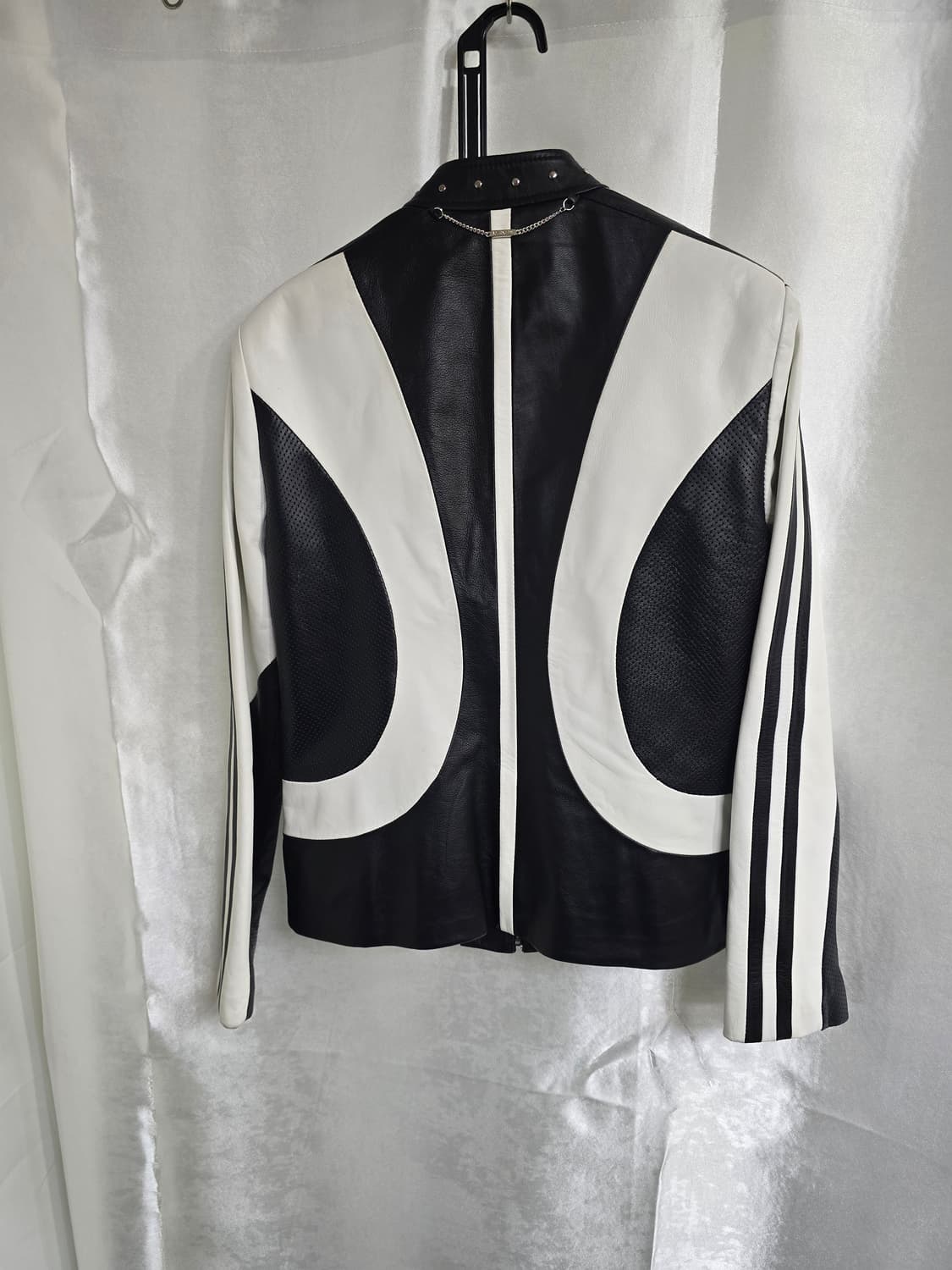 세인트존스포츠 블랙/화이트 가죽 자켓 (1924) 상품이미지2