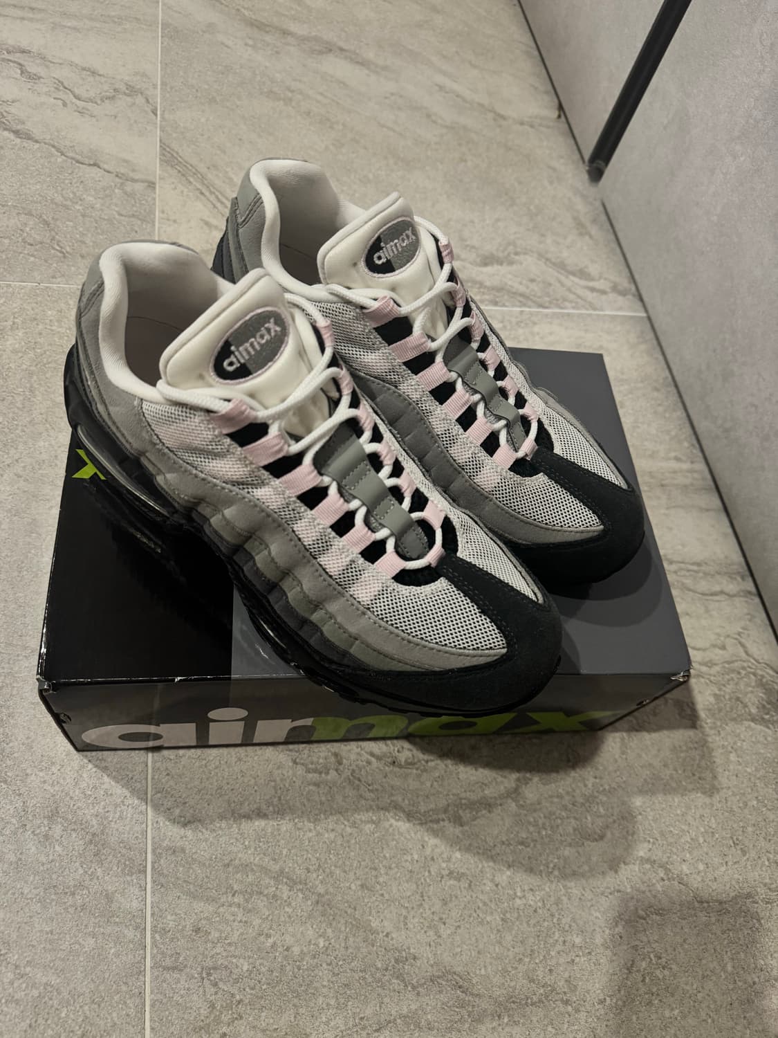 에어맥스 95 핑크폼 W275 상품이미지2
