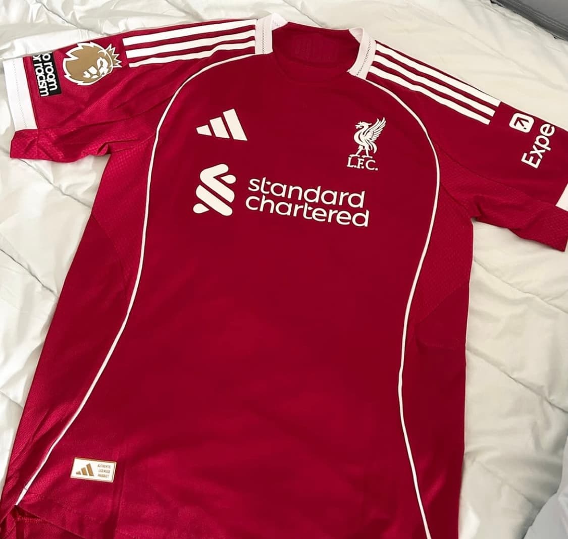 25/26 리버풀 홈 어센틱 유니폼 상품이미지1