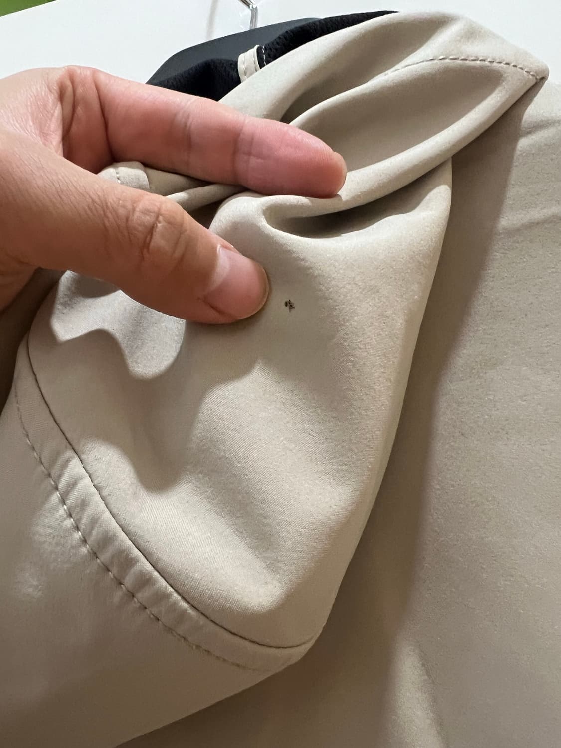 스톤아일랜드 베이지소프트쉘 자켓 M  상품이미지3