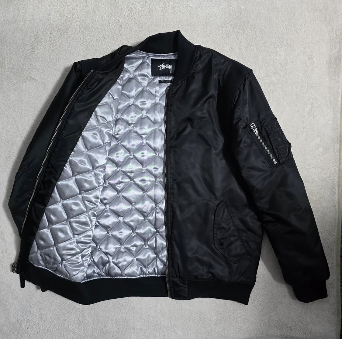 스투시 Stussy 왁스드 봄버 항공자켓 블랙 상품이미지3