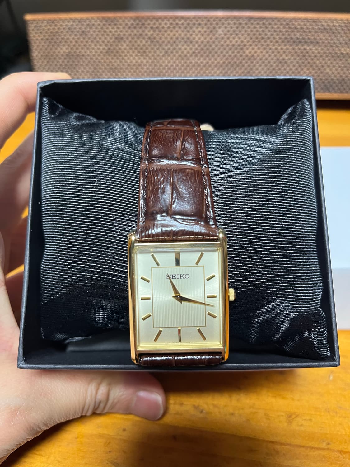 세이코 사각시계 swr064 세르띠에 골드 상품이미지1