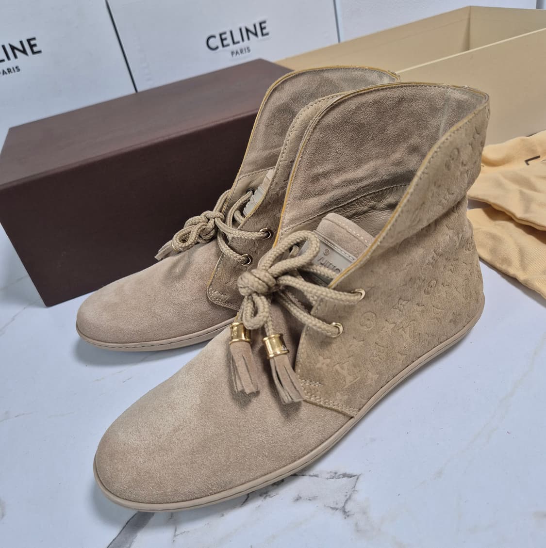 (정품) 루이비통 모노그램 스웨이드 부츠 34.5 상품이미지4