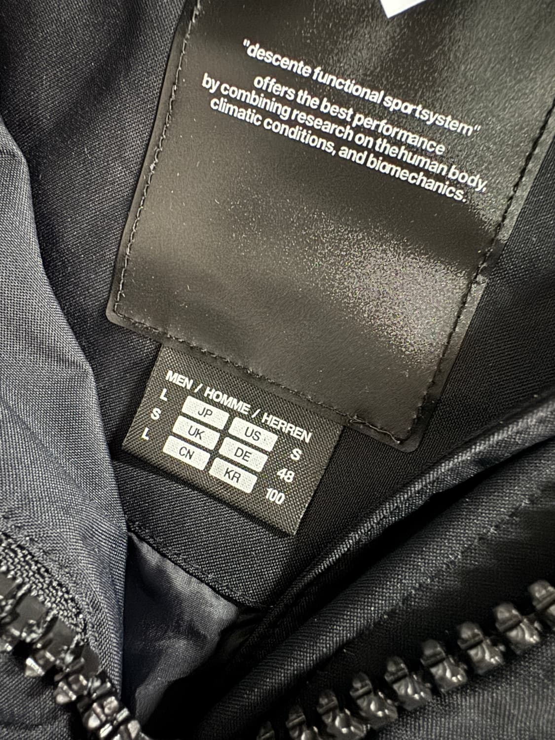 데상트 블랙 덕 다운 후드 패딩 자켓 L 상품이미지3