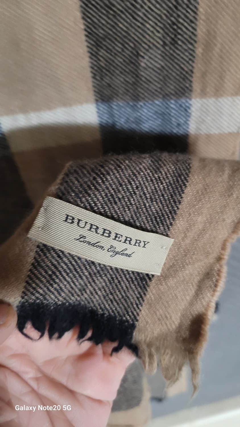 버버리 케시미어 머플러 상품이미지2