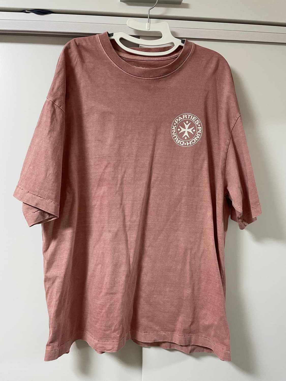 펀치드렁크파티즈 피그먼트 반팔 상품이미지1