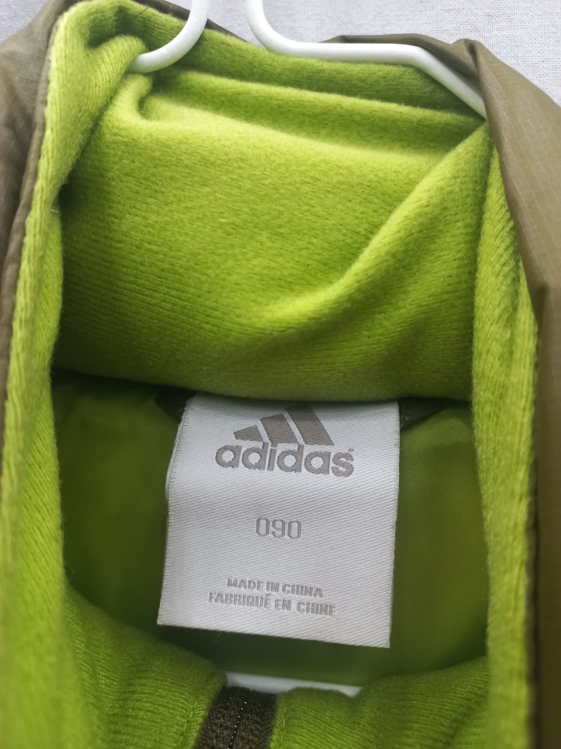 아디다스 패딩 점퍼 카키색(여90) 상품이미지3