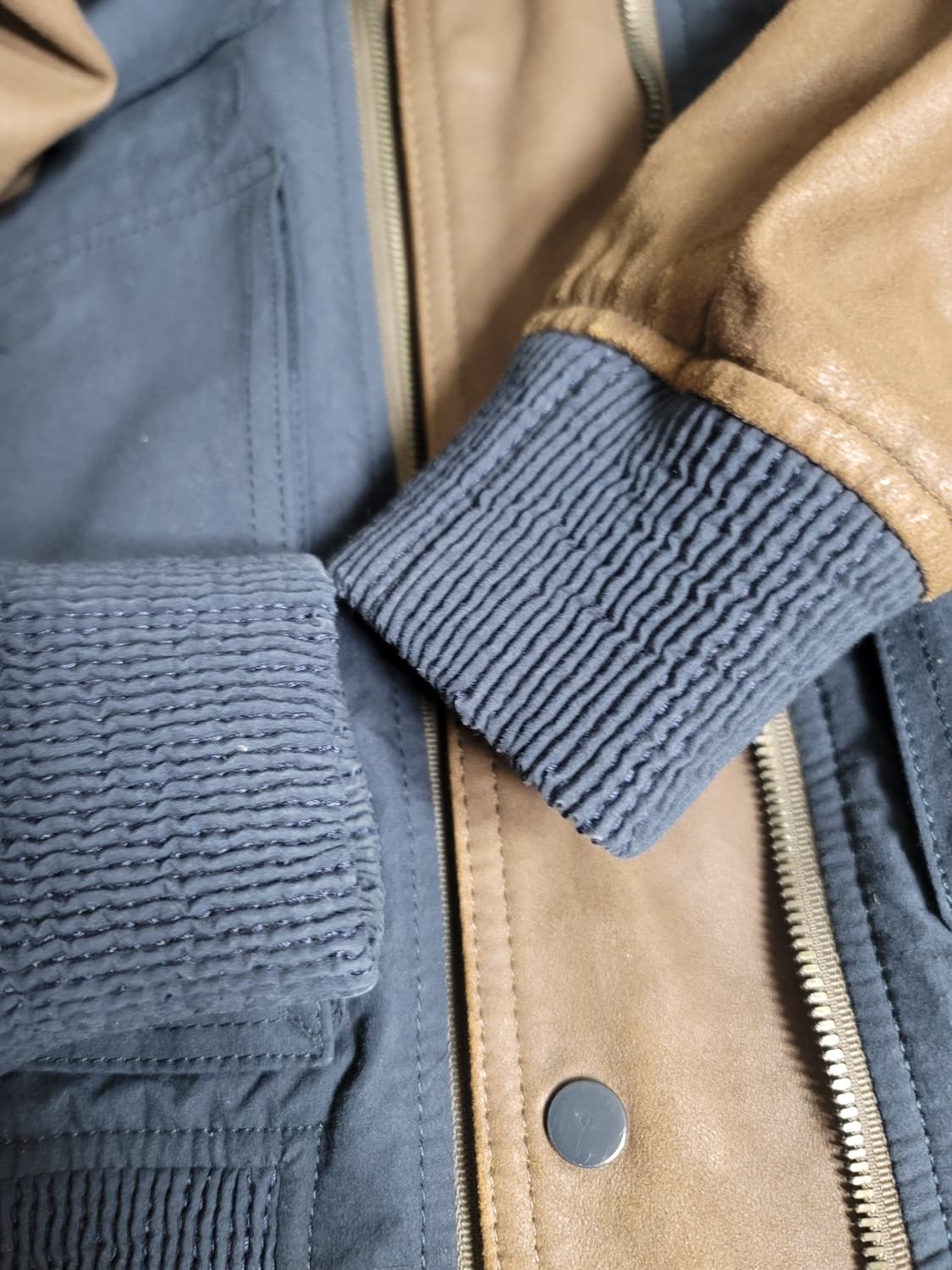 솔리드옴므 우영미 염소가죽 투톤자켓 95사이즈 상태굿 상품이미지6