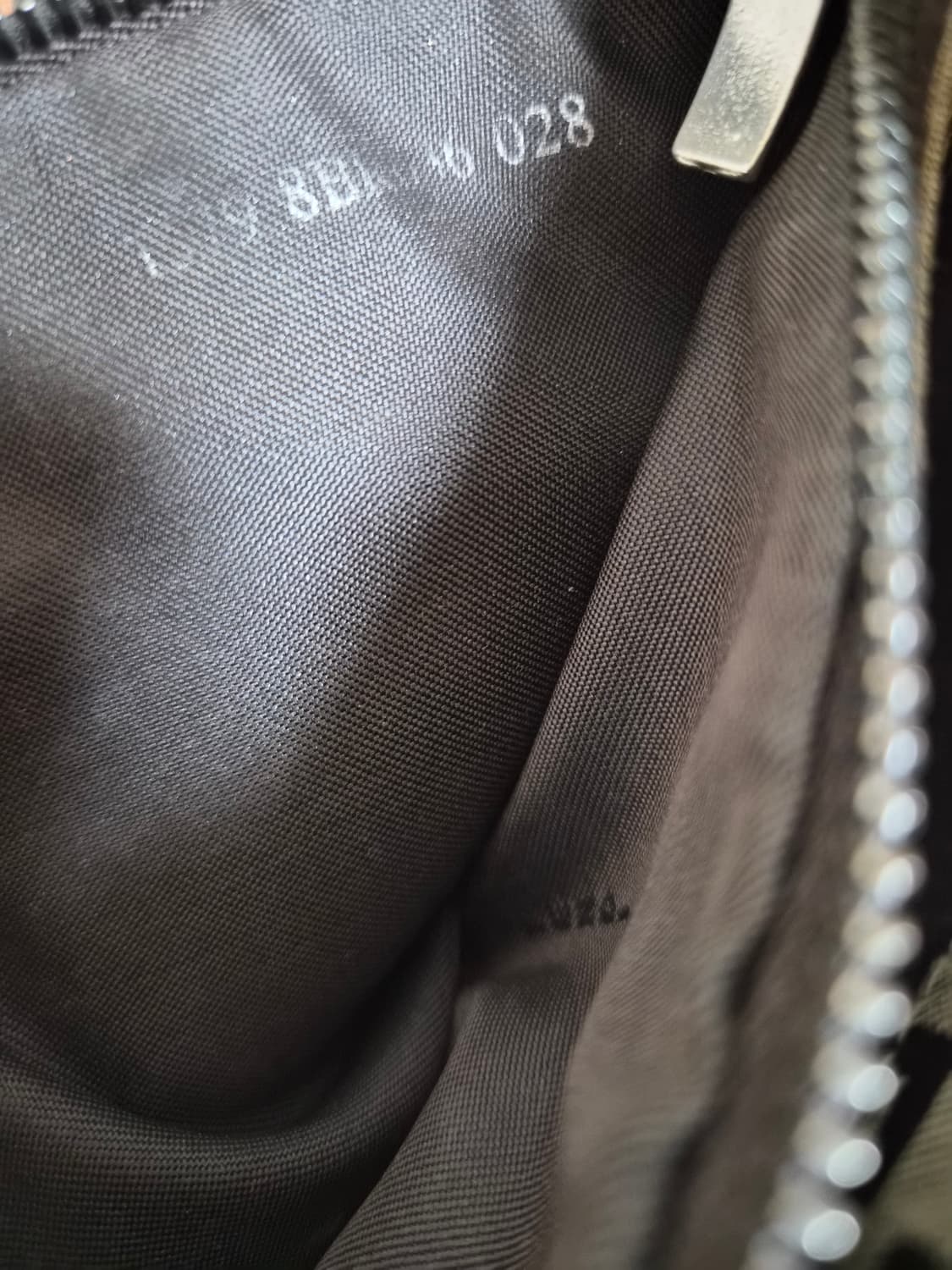 펜디정품 숄더백 28x17 상품이미지9