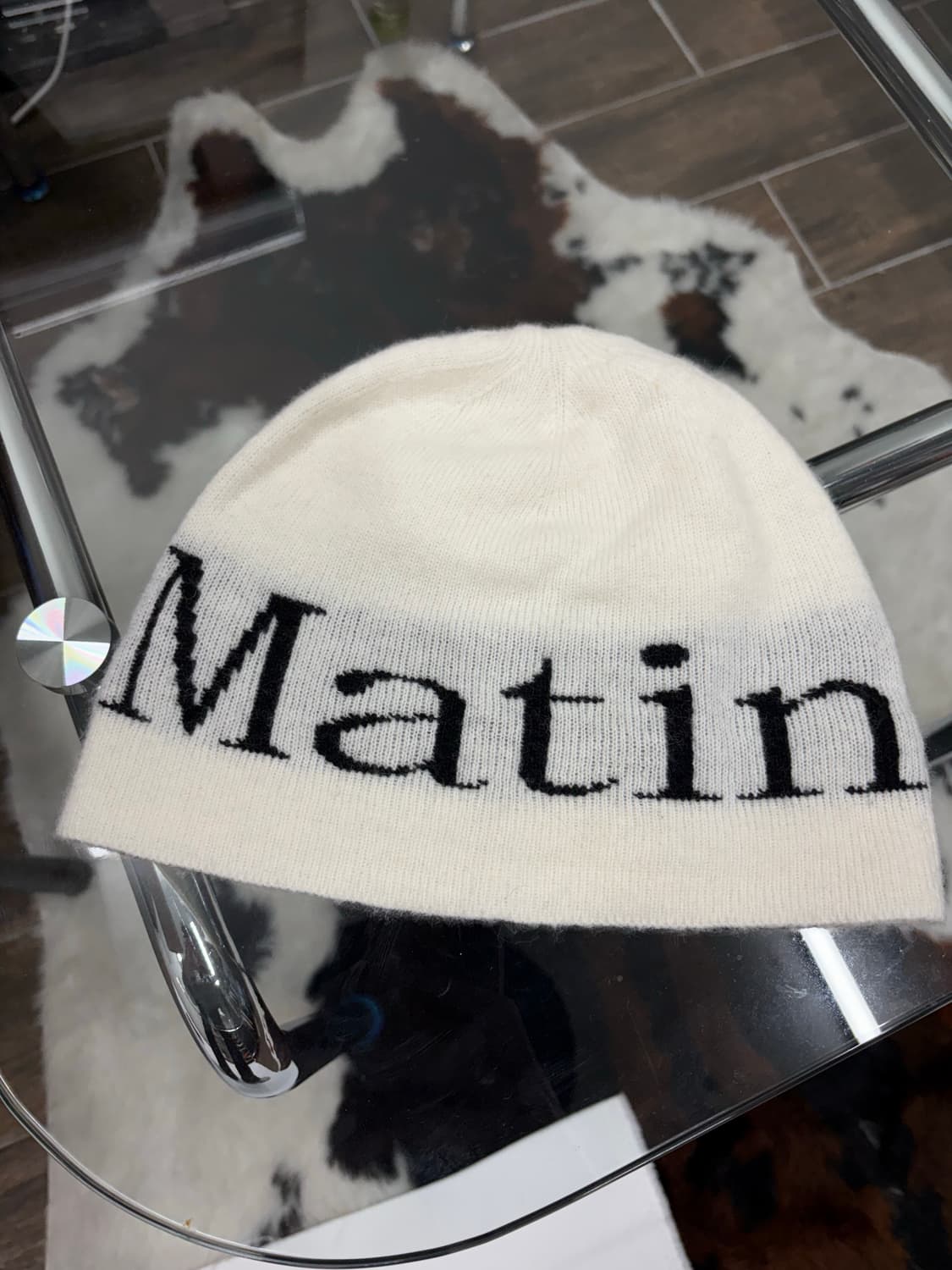 마뗑킴 KIM 자가드 로고 숏 비니 상품이미지1