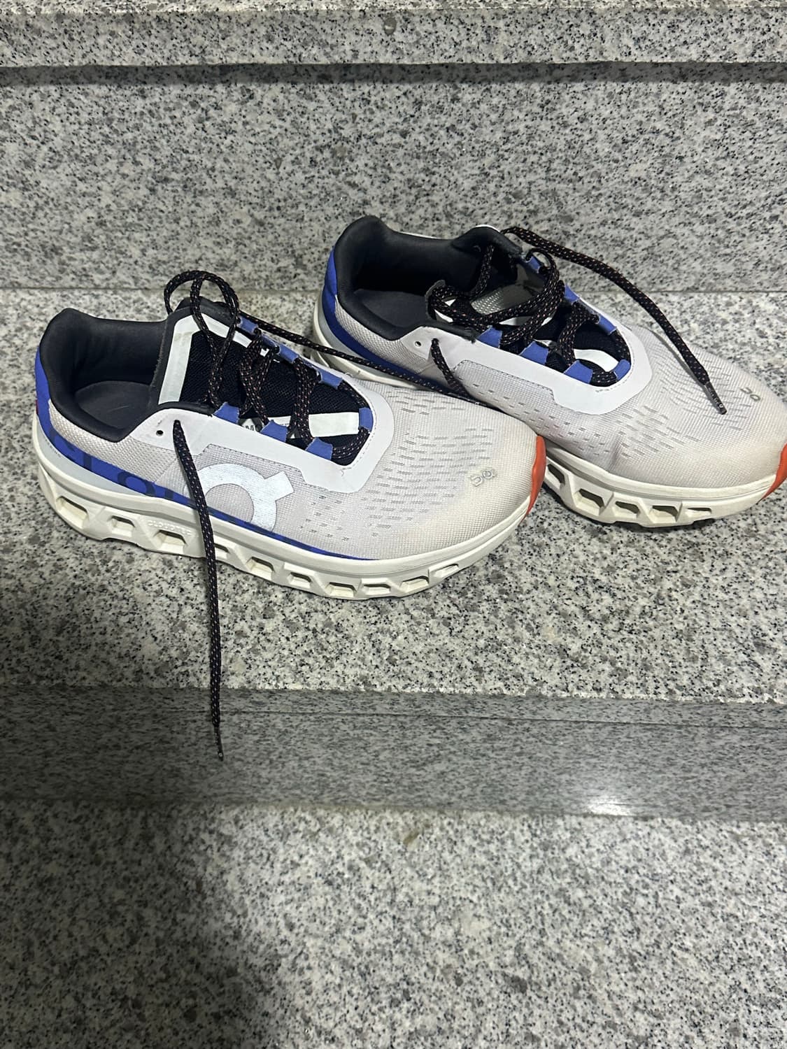 온러닝 클라우드 255 상품이미지2