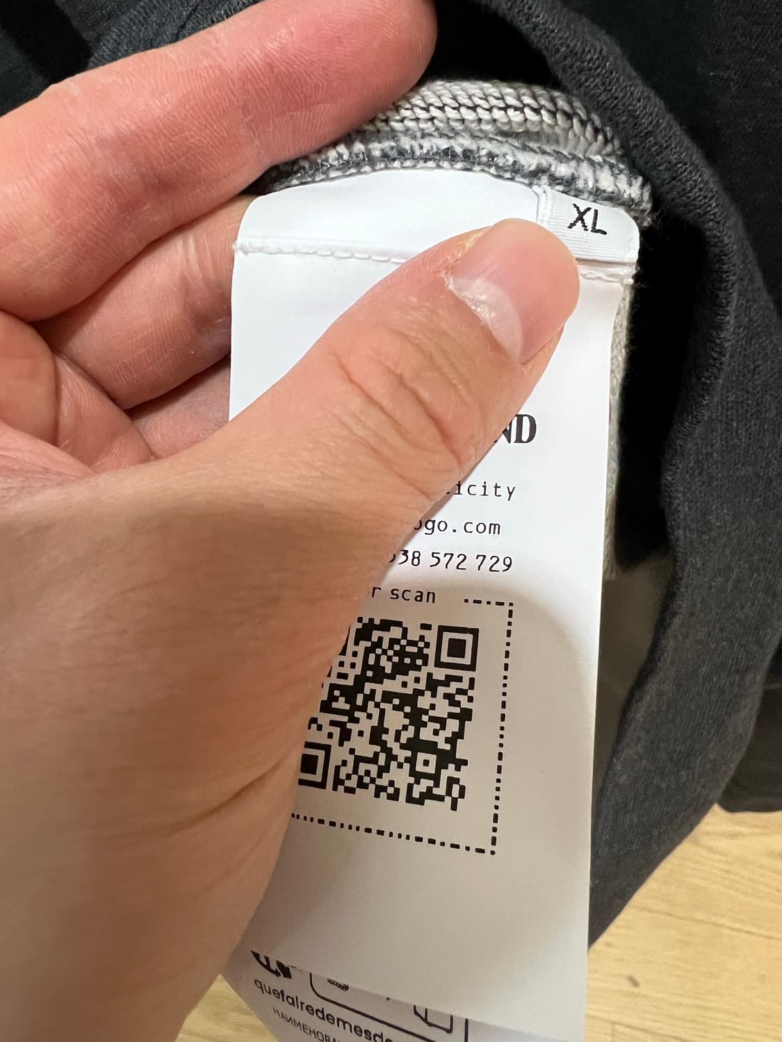 25fw 스톤아일랜드 차콜맨투맨 xl (새상품급) 상품이미지3