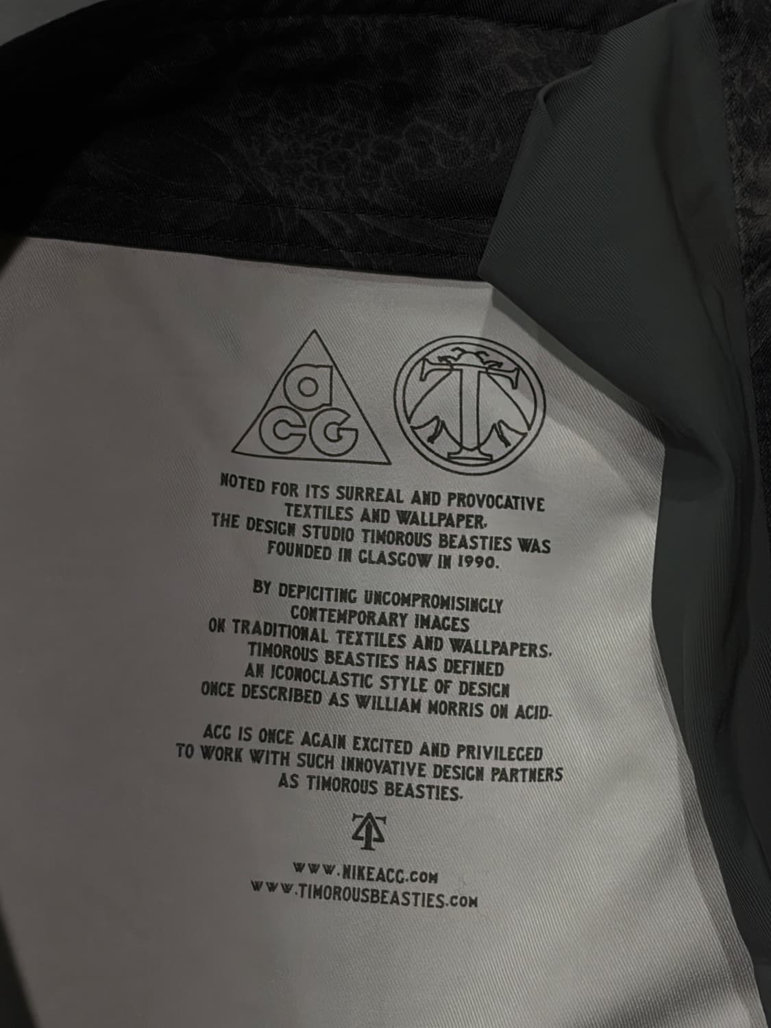Nike ACG (나이키) 블랙 패턴 반바지 상품이미지5