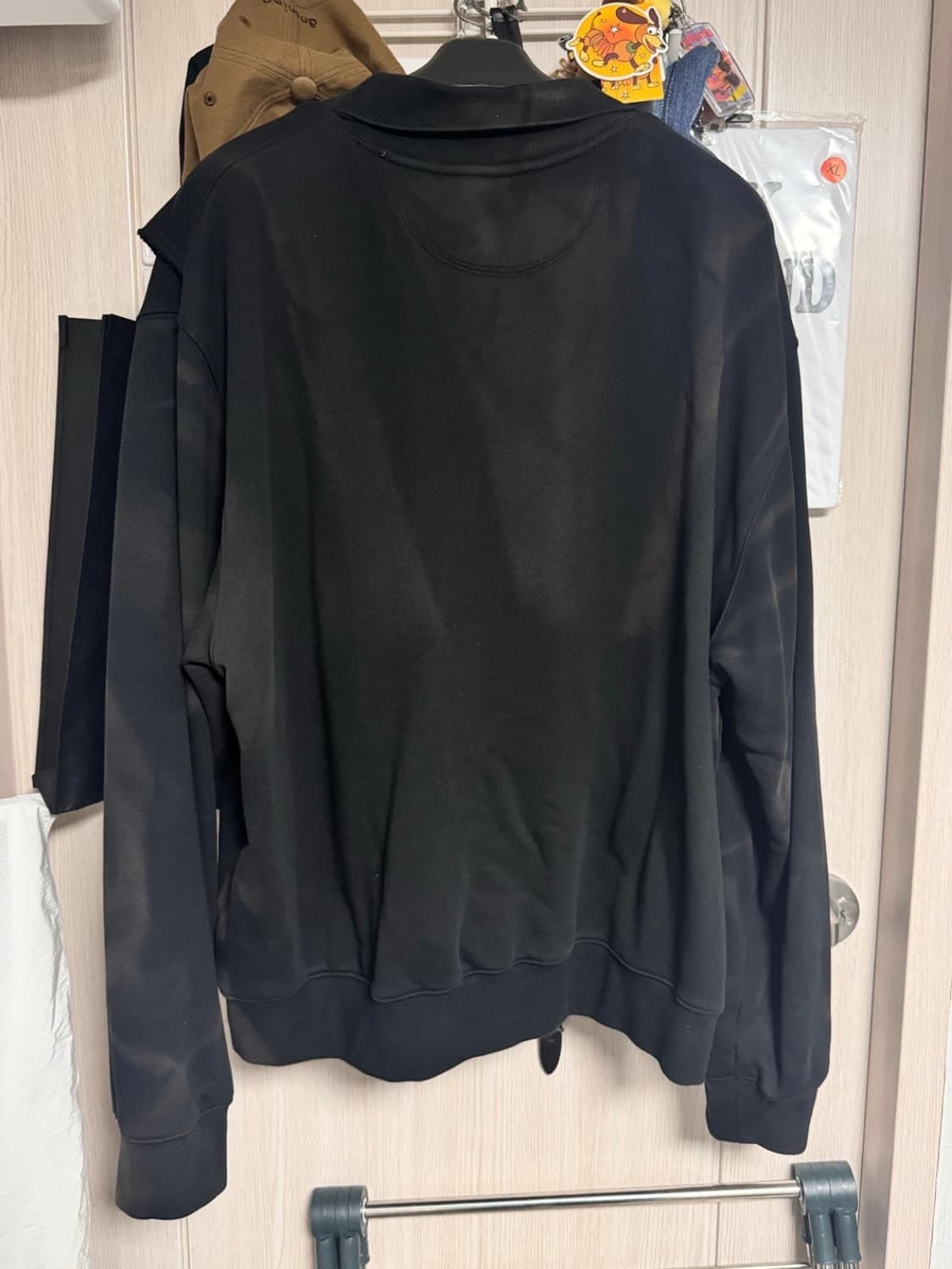 지용킴 스웻셔츠 상품이미지3