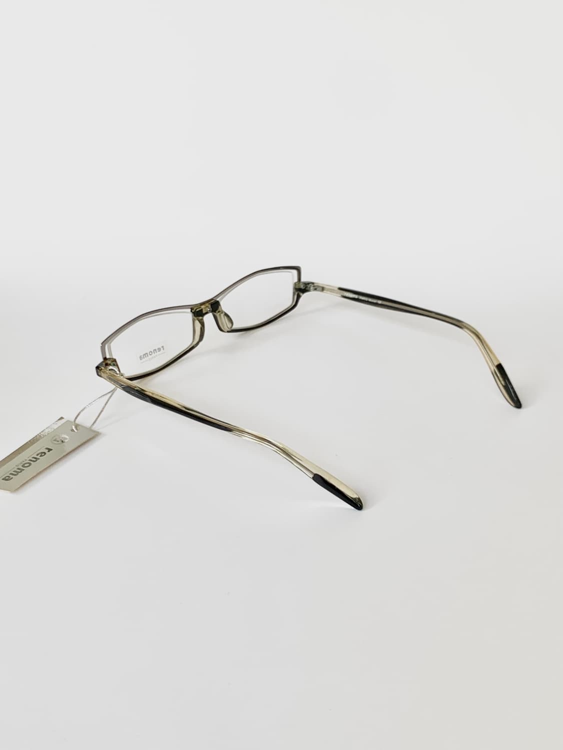 [픽키-580] 블랙 언더림 콤비 사각 뿔테 안경테 클래식 남녀공용 상품이미지4