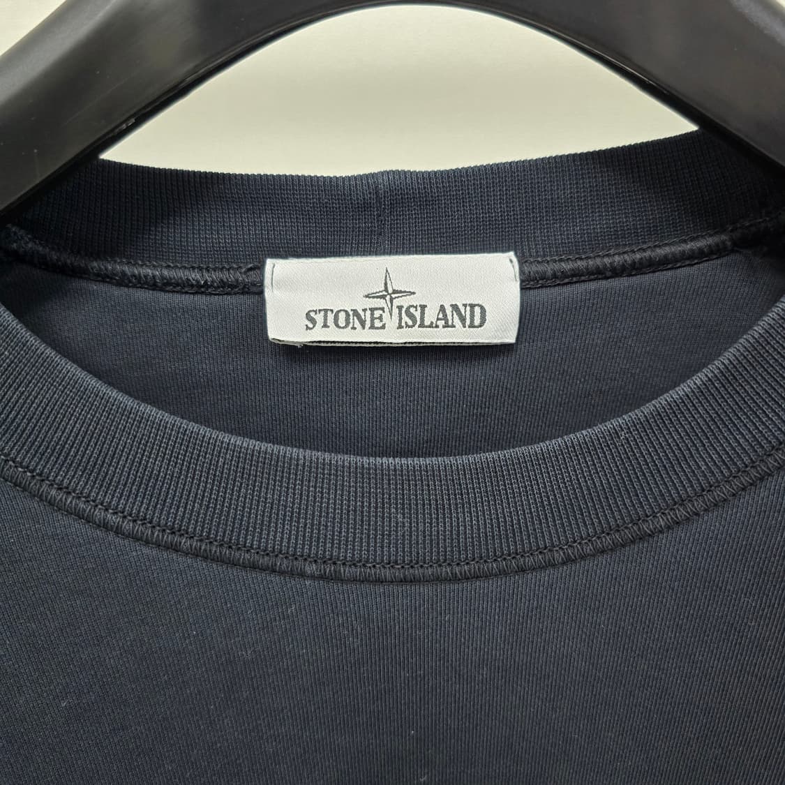 스톤아일랜드 맨투맨 L사이즈 100 판매 상품이미지2