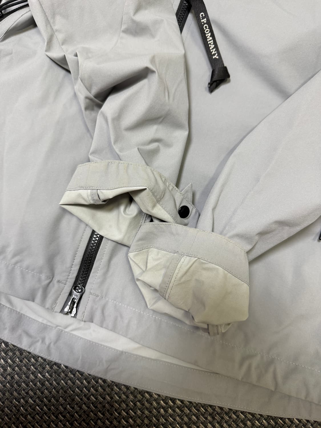 씨피컴퍼니 프로텍 후드 자켓 바람막이 그레이 상품이미지6