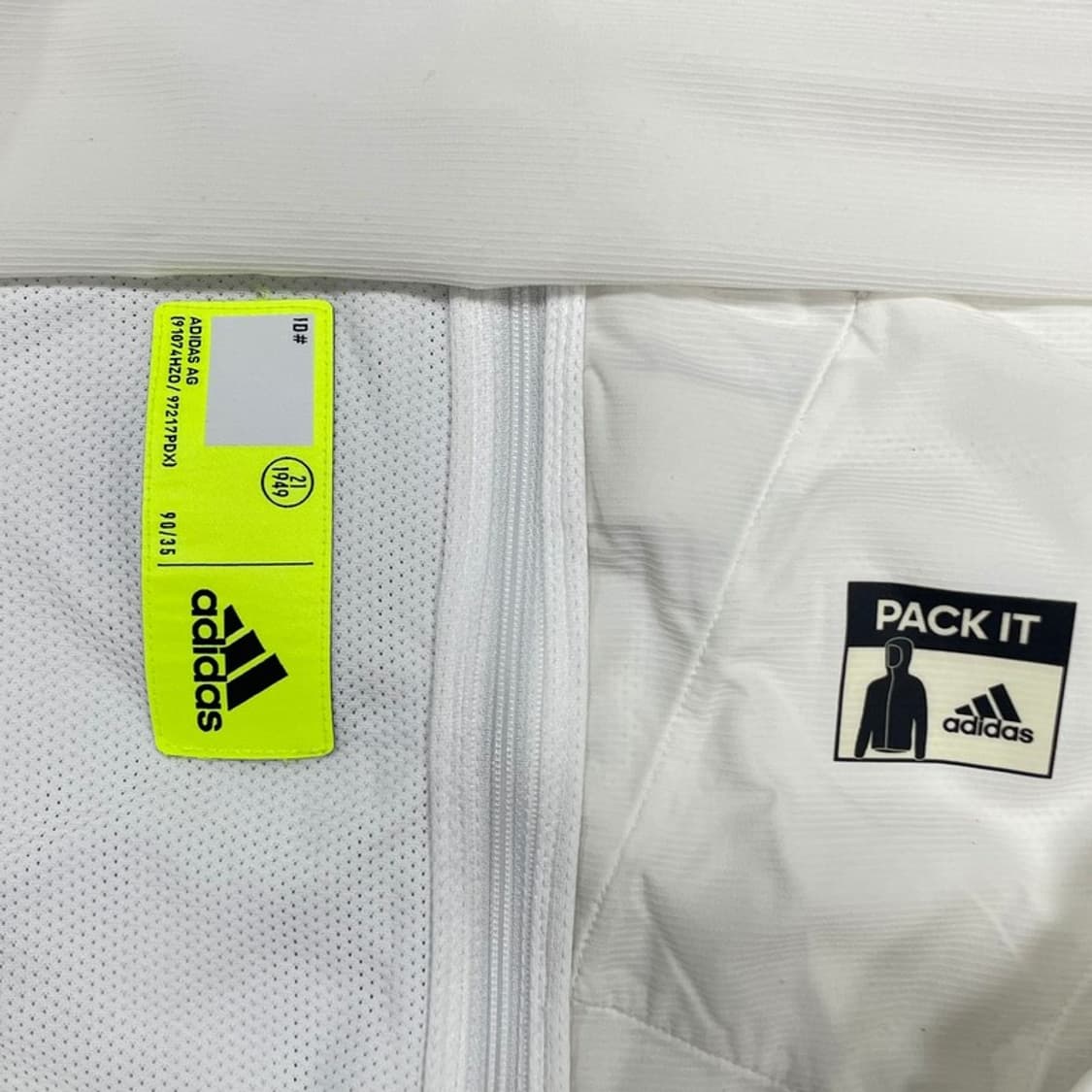 아디다스 로고 프린팅 바람막이 v0220 상품이미지6