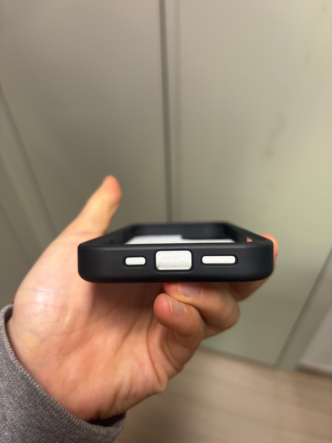 와일드플라워 아이폰17 케이스  상품이미지4