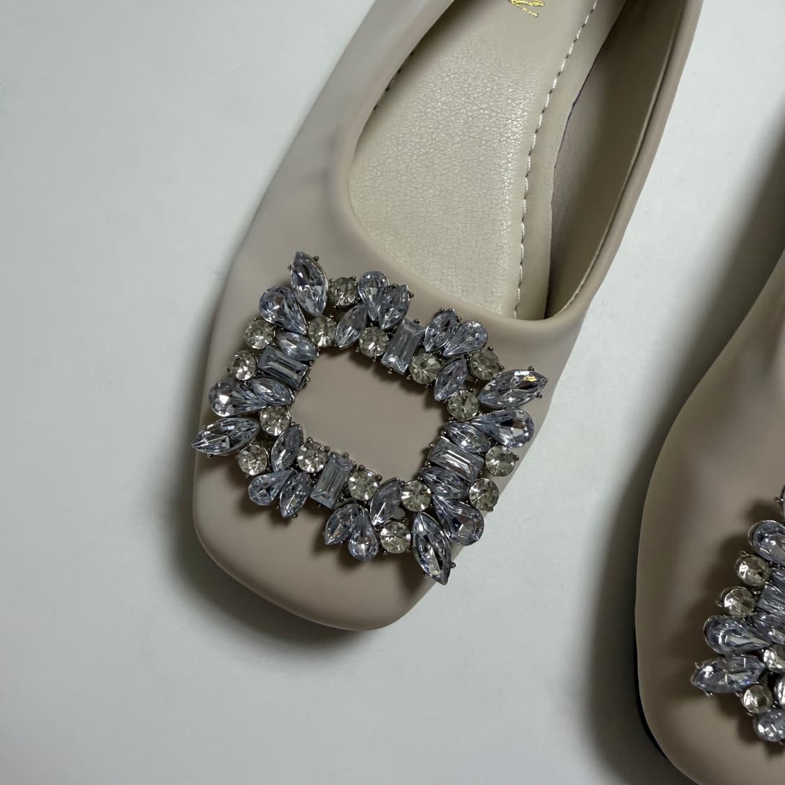 새상품 여자 큐빅 단화 245 상품이미지2